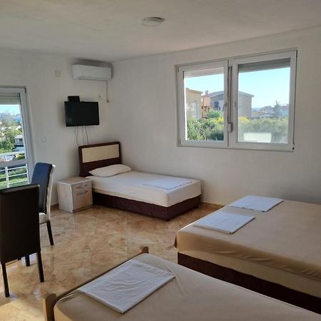 Apartmani Ani Bar Exterior photo