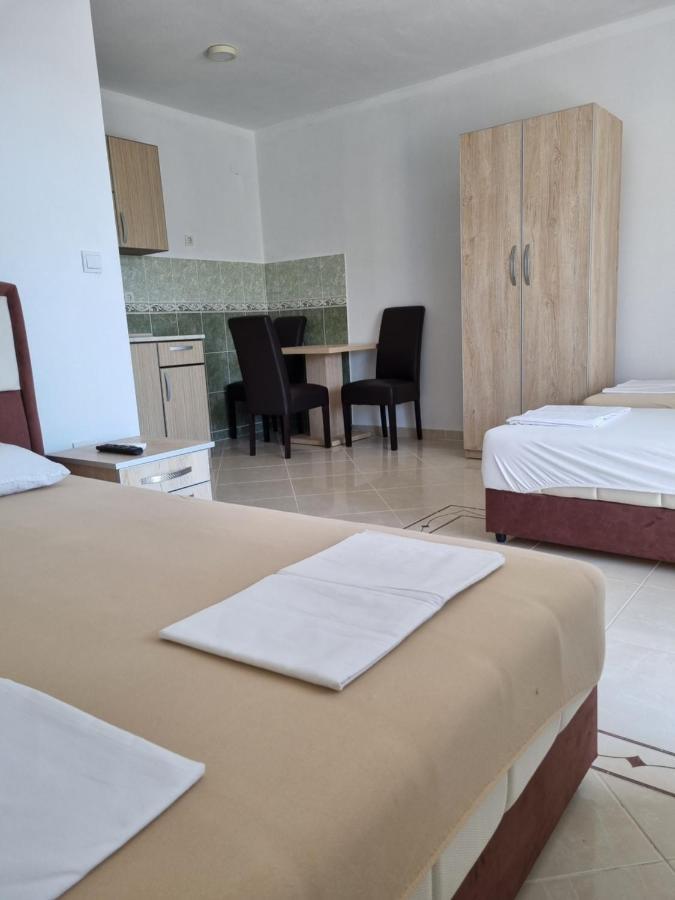 Apartmani Ani Bar Exterior photo