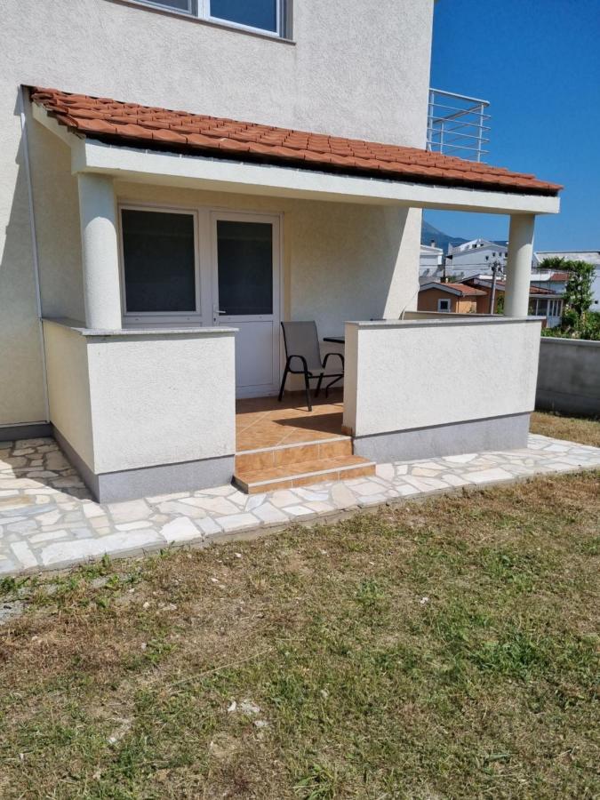 Apartmani Ani Bar Exterior photo