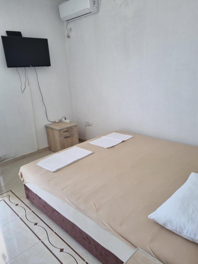 Apartmani Ani Bar Exterior photo